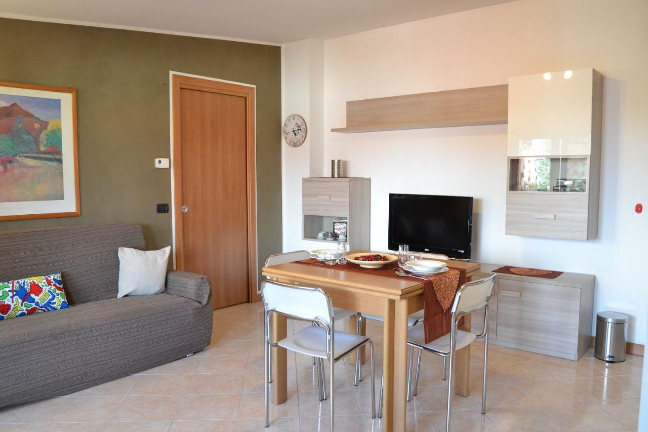 Alice 12 Flat - Apartment Bollate Buitenkant foto